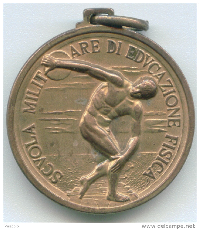 MILITARY SCHOOL OF PHYSICAL EDUCATION,SCUOLA MILITARE DI EDUCAZIONE FISICA MEDAL DIAMETER 3 Cm - Italy