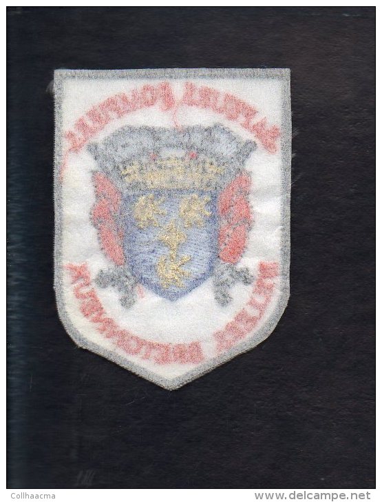 Pompiers - Ecusson Ou Badge De Manche Tissu  " Sapeurs Pompiers De Villers Bretonneux  " 80 - Firemen