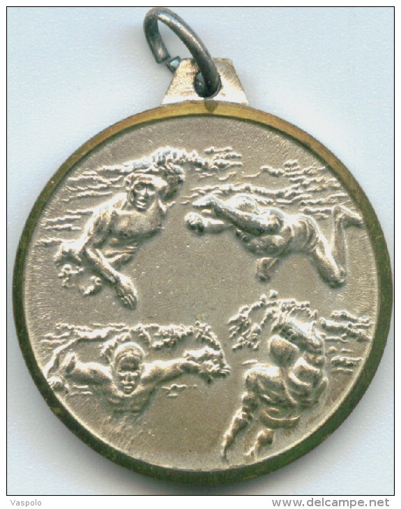 SWIMMING ITALY MEDAL DIAMETER 3 Cm - Natación