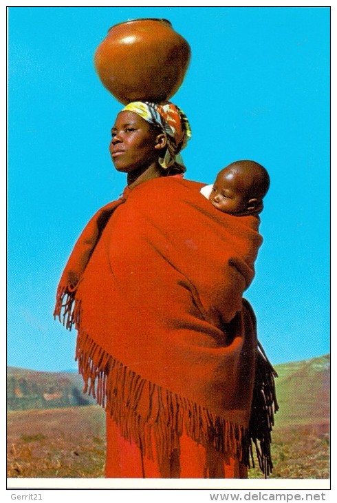 VÖLKERKUNDE / ETHNIC - Lesotho, Women With Clay Pot - Lesotho