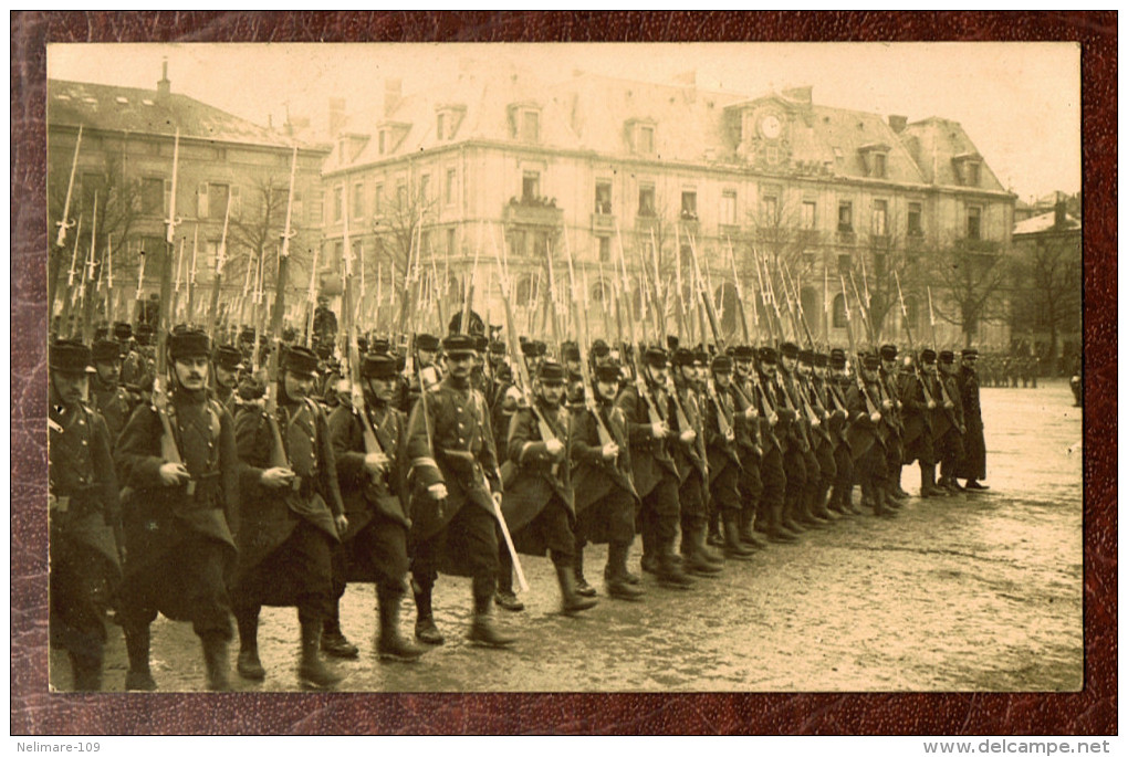 CPA  CARTE PHOTO NANCY MILITARIA Défilé Revue Militaire NANCY 54 - Nancy