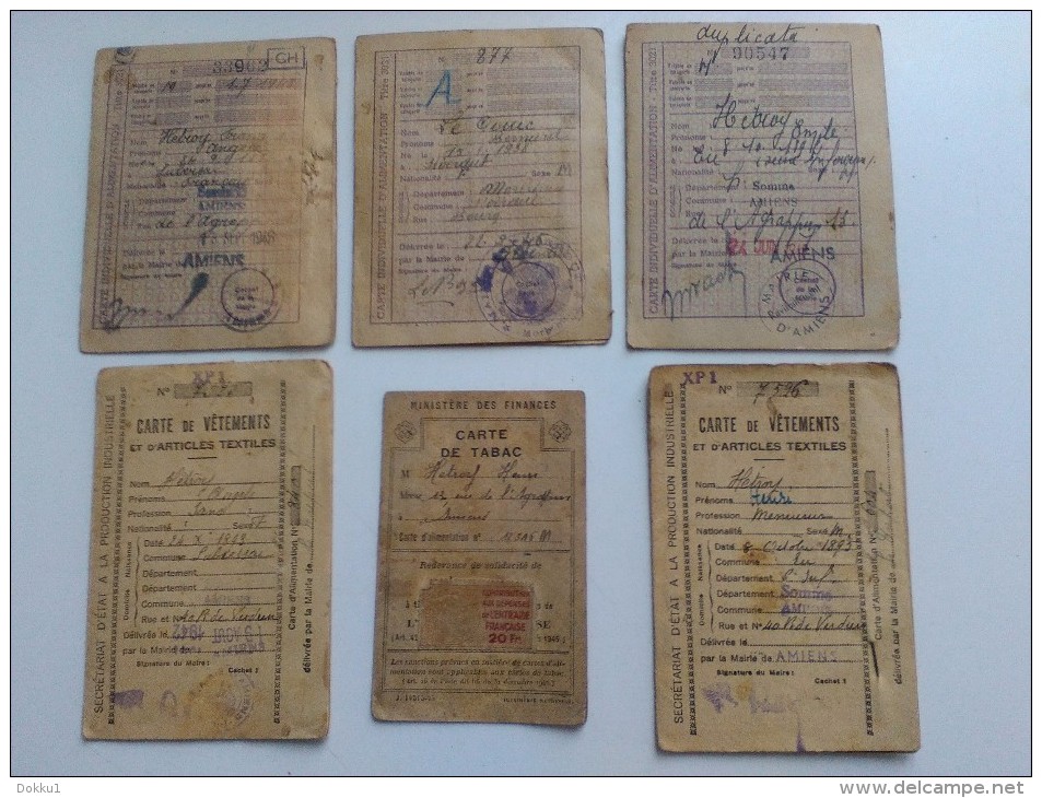 Lot De 5 Cartes De Rationnement Alimentation, Textile Et Tabac - A Amiens Pendant Les Années 40. - Documents Historiques