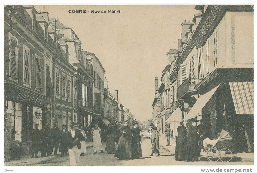 Cosne Rue De Paris Commerces La Samaritaine à Droite Quincaillerie Lampe - Altri & Non Classificati