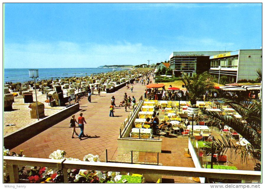 Grömitz - Promenade Mit Strand Und Meerwasser Wellenbad - Grömitz