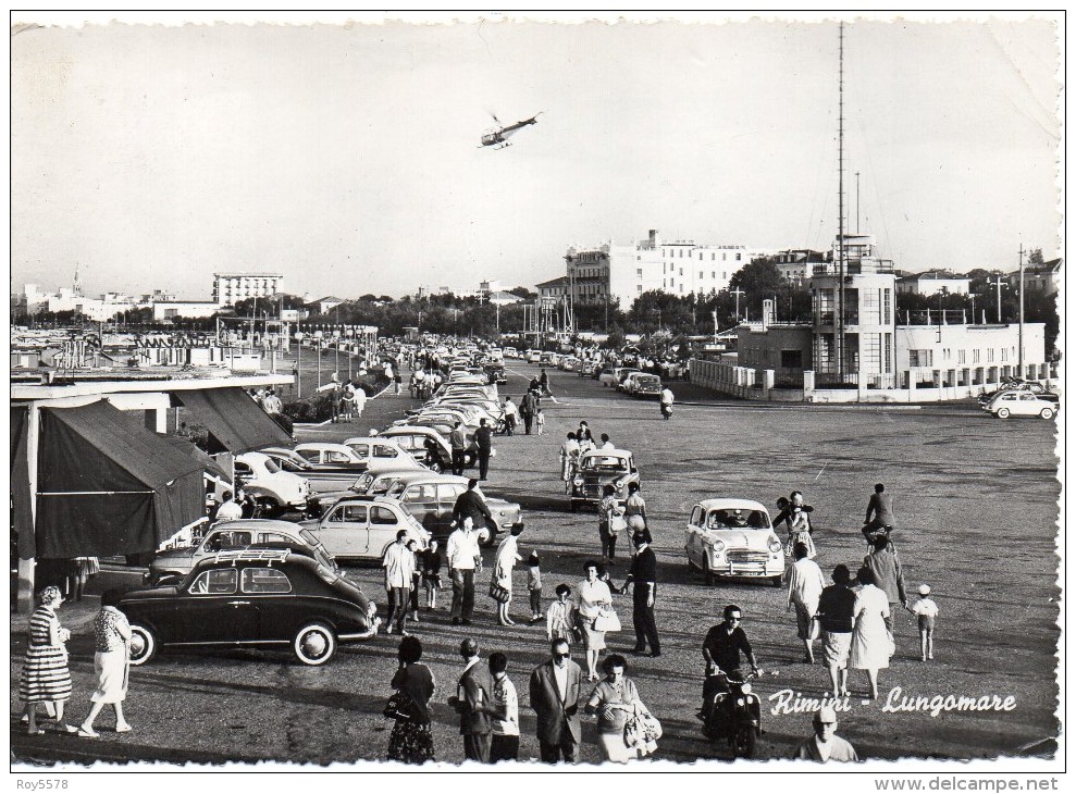 Emilia Romagna-rimini Lungomare Veduta Molte Auto D'epoca  Elicottero Animatissima - Rimini