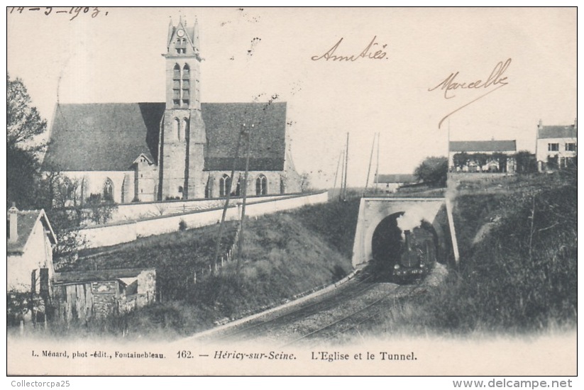 162 - Héricy Sur Seine - L'Eglise Et Le Tunnel ( Chemin De Fer Train Locomotive ) - Autres & Non Classés