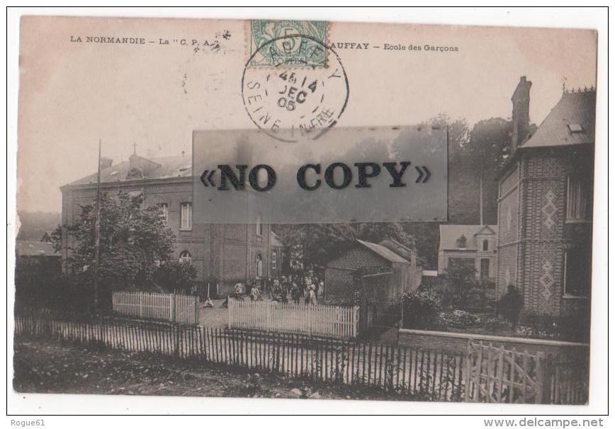 AUFFAY - (seine  Maritime ) -  école Des Garçons - Auffay