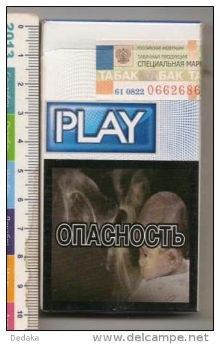 An Empty Box Of Cigarettes Play - Rostov-on-Don - 2016 - Contenitori Di Tabacco (vuoti)