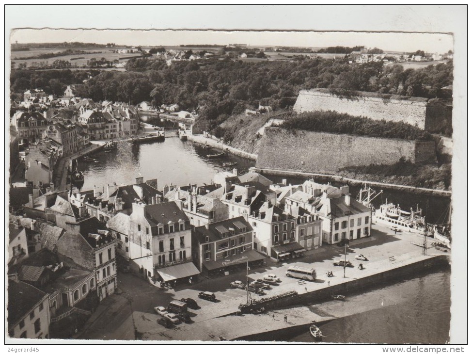 CPSM LE PALAIS (Morbihan) - BELLE ISLE EN MER : En Avion Au-dessus De.....Hôtels Des Quais Et Arrière Port - Palais