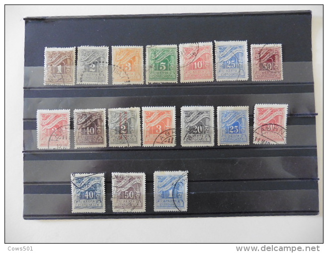 Grèce :Taxe : 17 Timbres Oblitérés - Collections