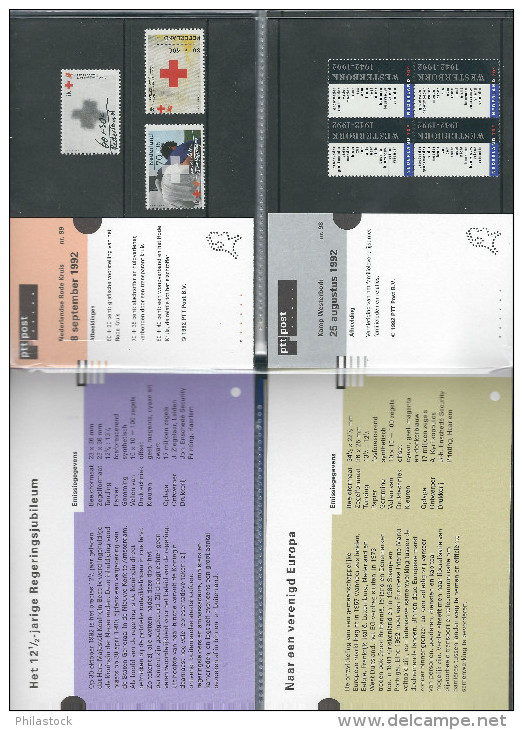 PAYS BAS collection entre 1982 & 1996 ** dans livret des Postes d´origine en 2 volumes cuir pleine peau