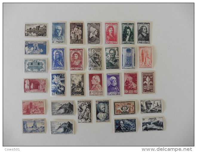 France : 32 Timbres Neufs - Collections