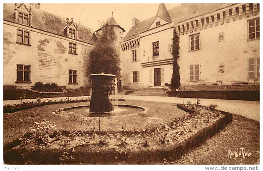 - Indre Et Loire -ref- A371 - La Guerche - Chateau - Proprietaire M. De Croy - Vieux Chateaux De La Vienne - - Other & Unclassified