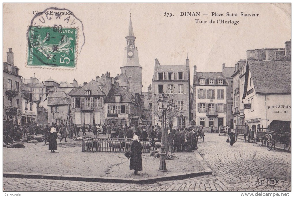 Carte 1909 DINAN / PLACE SAINT SAUVEUR - TOUR DE L'HORLOGE (jour De Marché) - Dinan