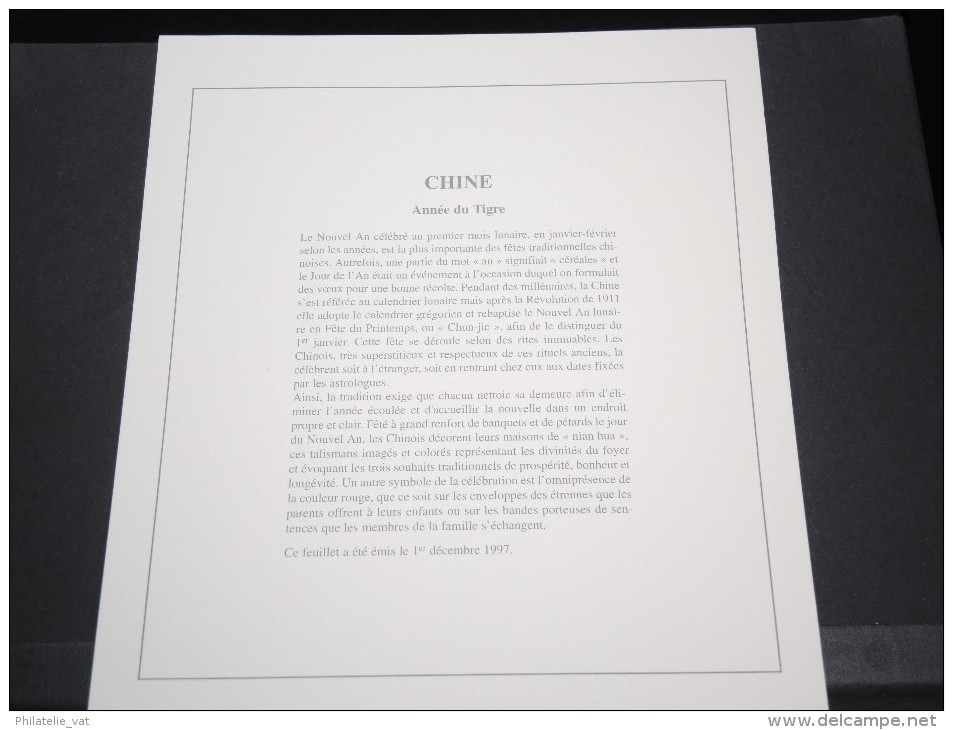 CHINE - Bloc Luxe Avec Texte Explicatif - Belle Qualité - À Voir -  N° 11477 - Blocks & Sheetlets