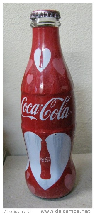 AC - COLA COLA - GLASS BOTTLE SHRINK WRAPPED 250 Ml UNOPENED FROM TURKEY - Flessen