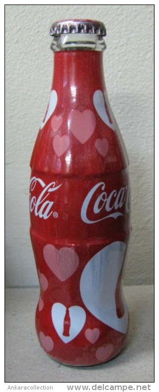 AC - COLA COLA - GLASS BOTTLE SHRINK WRAPPED 250 Ml UNOPENED FROM TURKEY - Bouteilles