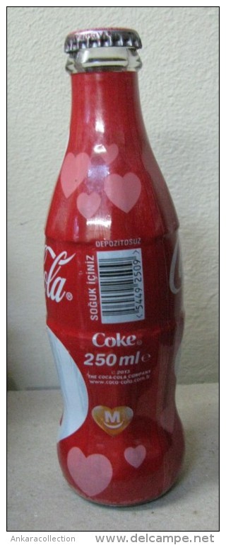 AC - COLA COLA - GLASS BOTTLE SHRINK WRAPPED 250 Ml UNOPENED FROM TURKEY - Bottiglie