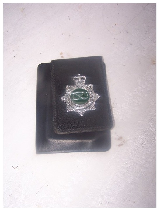 Carnet Et Insigne  Police Anglaise - Police & Gendarmerie