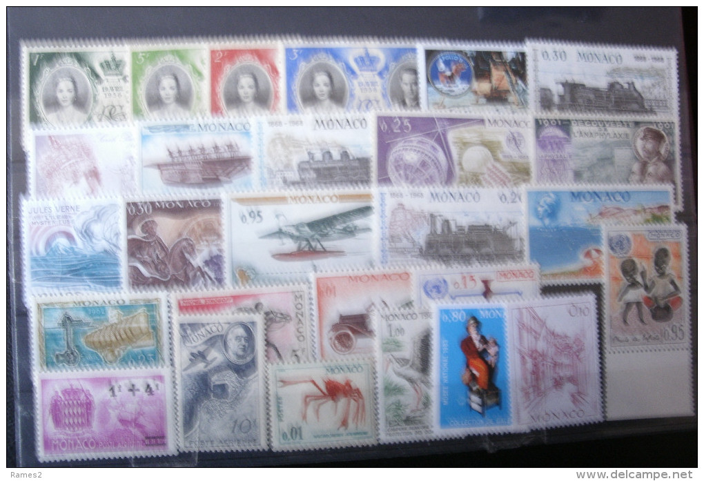 TIMBRE De Monaco** - Collections, Lots & Series