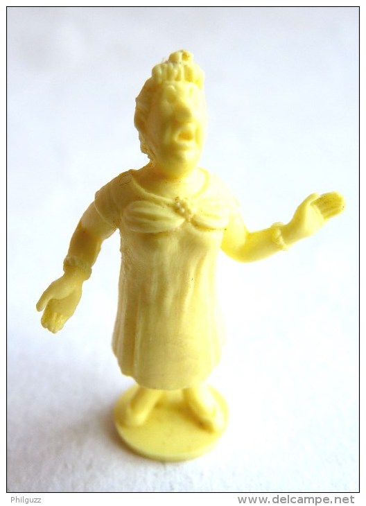 FIGURINE PUBLICITAIRE OLA TINTIN - CASTAFIORE Monochrome Jaune Poussin - Pas Dunkin - Pas Marqué STENVAL Hergé - Tintin