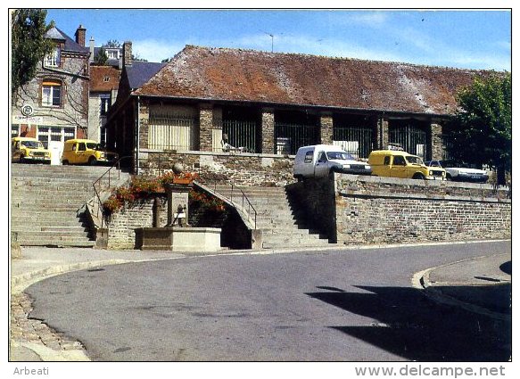 14 PONT D´OUILLY ++ Les Halles - La Fontaine - La Poste ++ - Pont D'Ouilly