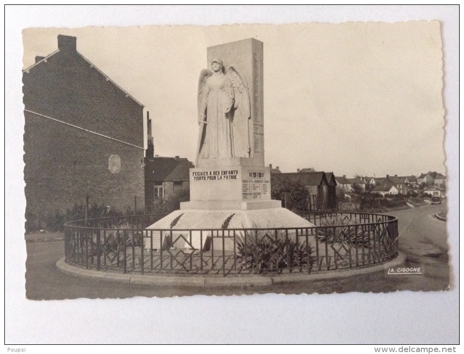 FEIGNIES Monument Aux Morts - Feignies