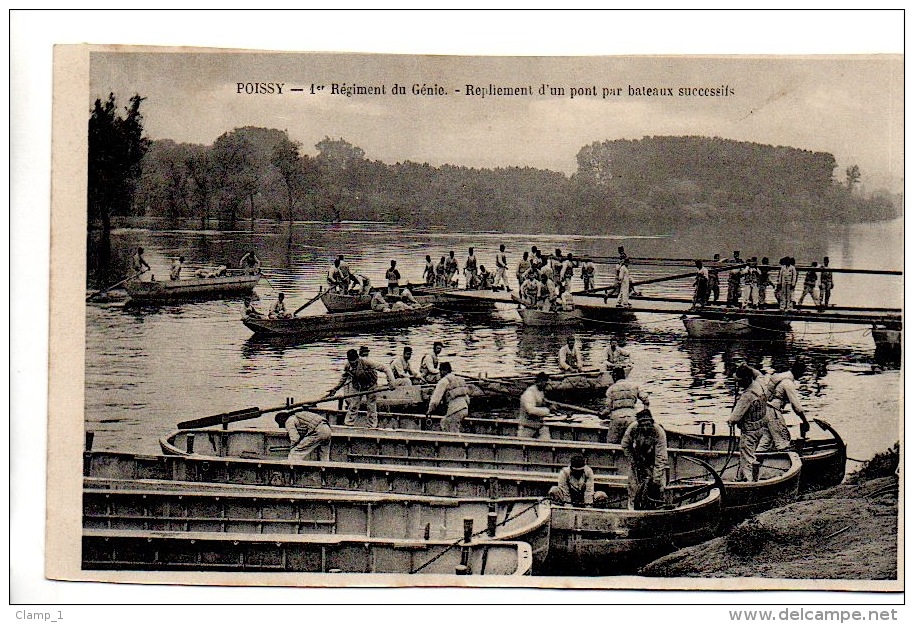 CPA 78 POISSY 1er REGIMENT DU GENIE REPLIEMENT D UN PONT PAR BATEAUX SUCCESSIFS  **MILITARIA ** - Poissy