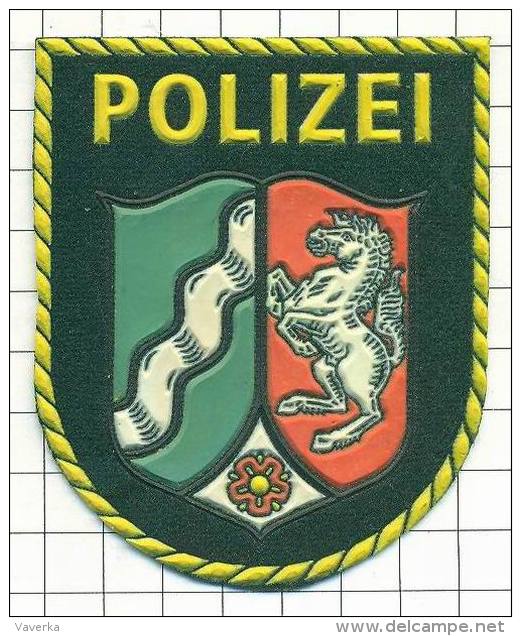 + Ecusson / Patch. Police. Polizei. Policia. Polizia. Politie. - Polizia