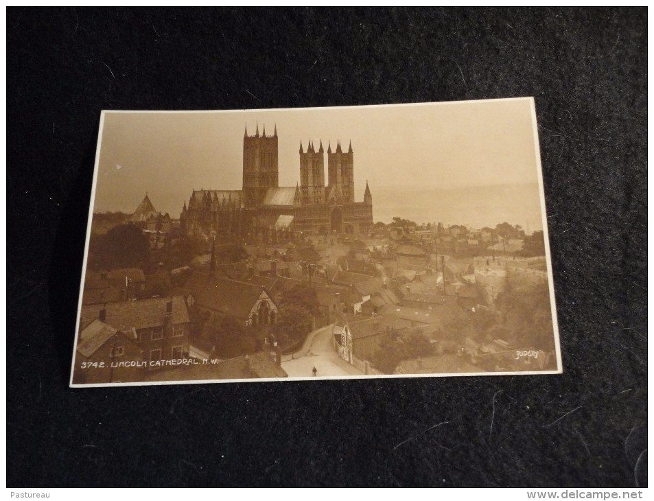 Lincoln. Cathedral . Carte Photo. - Lincoln