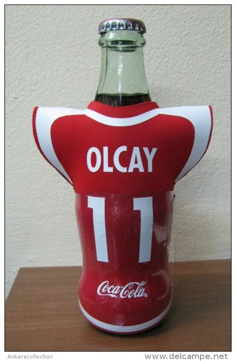 AC - COCA COLA EMPTY BOTTLE & CROWN CAP TURKISH FOOTBALL NATIONAL TEAM NAMES SOCCER - 11 - OLCAY - Bouteilles