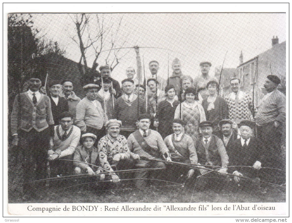 CPSM BONDY TIR A L ARC ? ARBALETE ? COMPAGNIE DE BONDY RENE ALEXANDRE DIT ALEXANDRE FILS LORS DE L A BAT D OISEAU 1931 - Archery