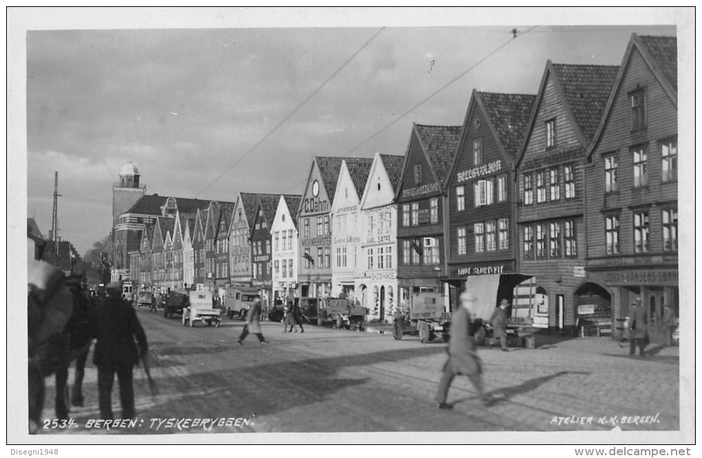 05020 "NORWAY - BERGEN - TYSKEBRYGGEN" ANIMATA, AUTO ANNI '40. CART. POST. ORIG. NON SPEDITA - Norvegia