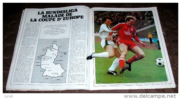 MONDIAL. 1980. N 03. NOTTINGHAM HAMBOURG. LA BUNDESLIGA. TREVOR FRANCIS. Posters : DIDIER CHRISTOPHE. F.C. SOCHAUX - Sport