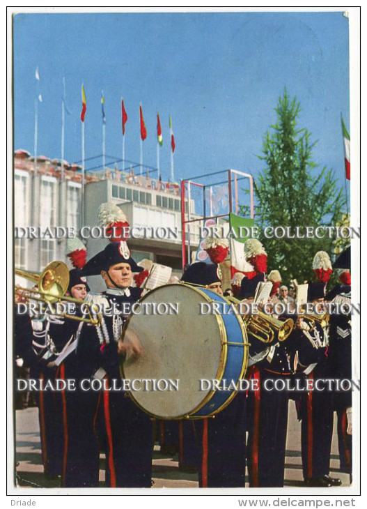 CARTOLINA CARABINIERI GIORNO INAUGURAZIONE FIERA CAMPIONARIA INTERNAZIONALE MILANO ANNO 1961 - Polizia – Gendarmeria