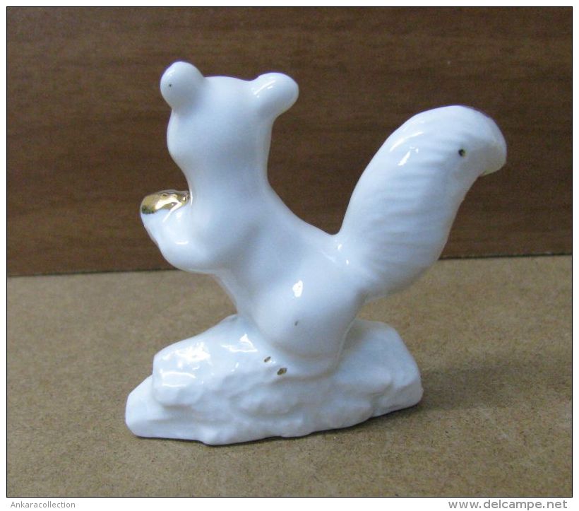 AC - KUTAHYA CERAMICS - SQUIRREL CERAMIC KNICK KNACK FIGURE FROM TURKEY - Autres & Non Classés