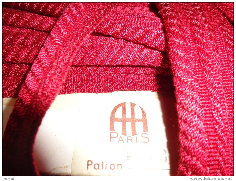 20 Metres -biais Ganse-rouge - Laces & Cloth