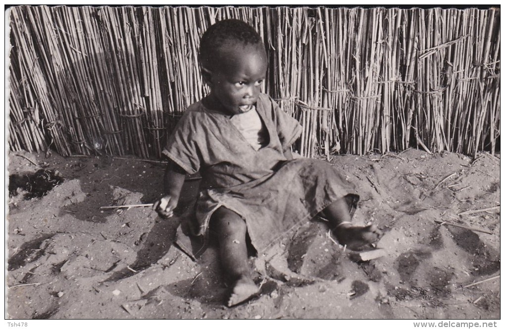 AFRIQUE---A.O.F.---enfant---voir 2 Scans - Non Classés