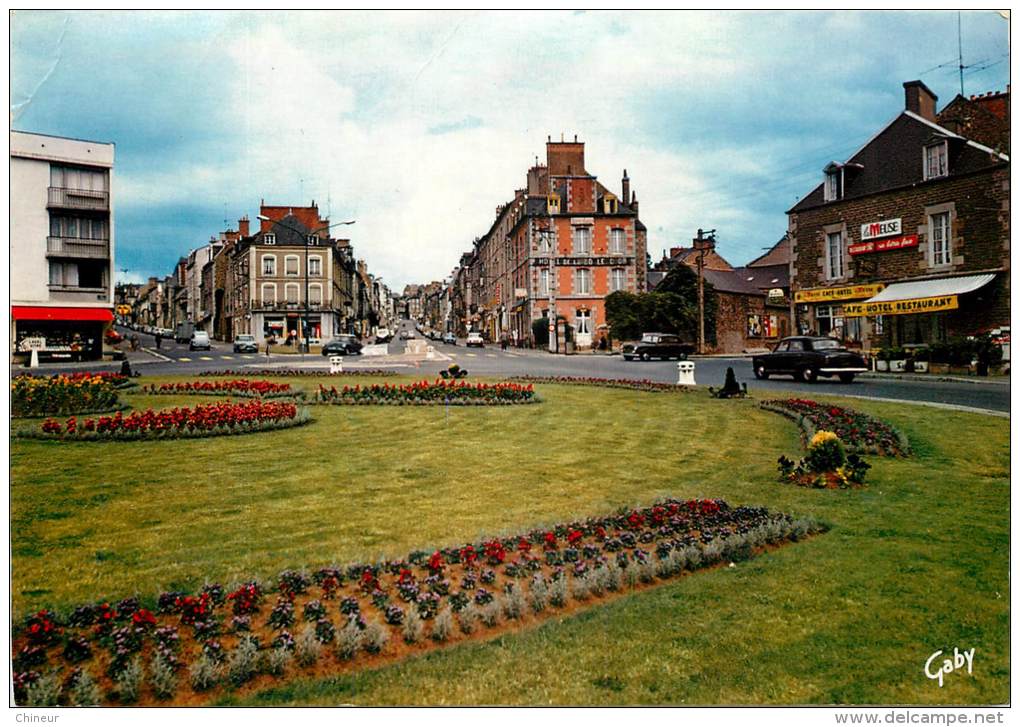 FOUGERES PLACE DE LA GARE - Fougeres