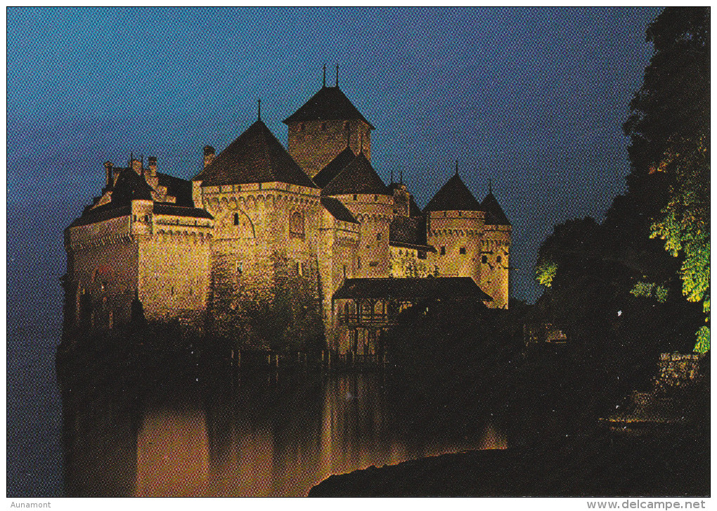 Suiza--Vaud--Veytaux--Chateau De Chillon--Vue De Nuit - Castillos