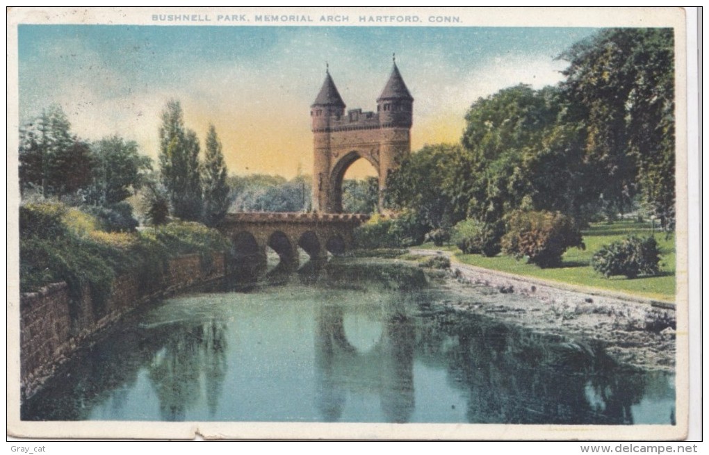 BUSHNELL PARK, MEMORIAL ARCH, HARTFORD, CONNECTICUT, Used Postcard [16880] - Hartford