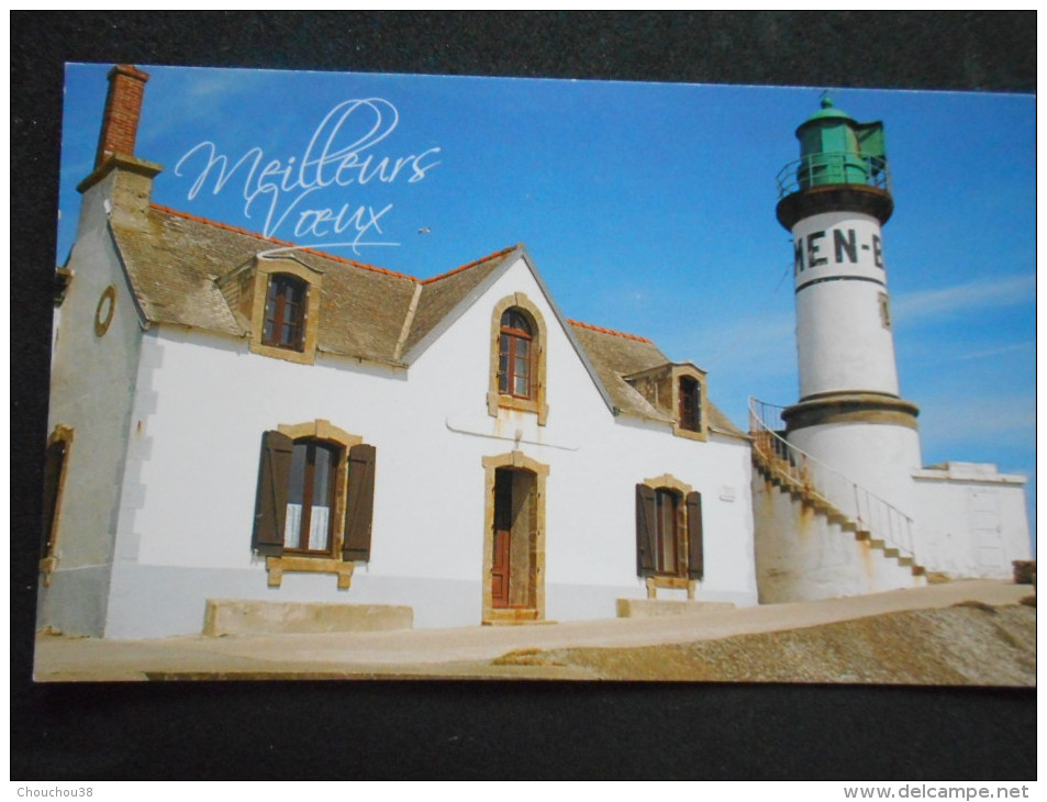 Petite CP "MEILLEURS VOEUX"  Un Phare En Bretagne - Nouvel An