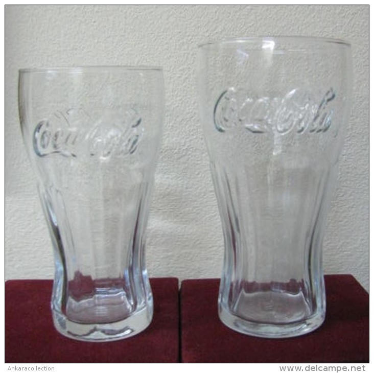 AC - COCA COLA TUMBLER CLEAR GLASSES TWO DIFFERENT SIZES PAIR FROM TURKEY - Tazas & Vasos