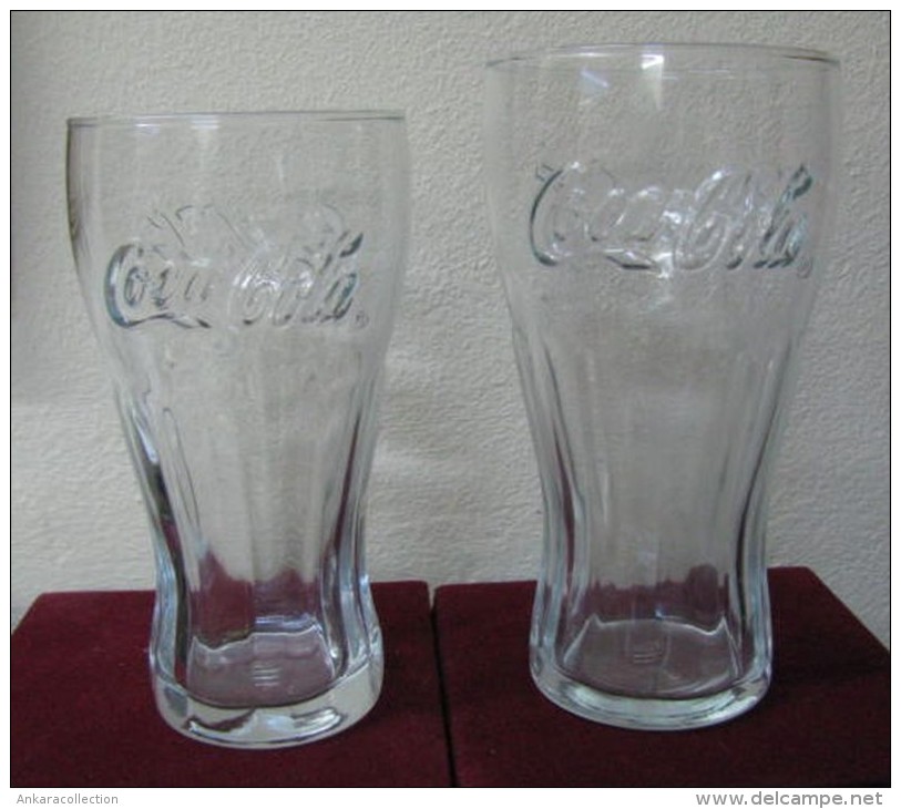 AC - COCA COLA TUMBLER CLEAR GLASSES TWO DIFFERENT SIZES PAIR FROM TURKEY - Tazas & Vasos