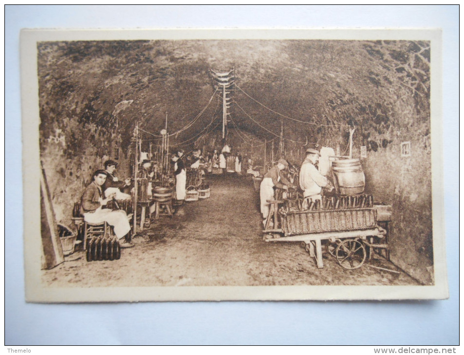 Carte Postale "Vendanges Et Travail Du Vin En Champagne" - Paysans