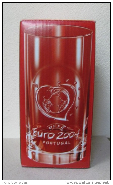 AC - COCA COLA 2004 UEFA EUROPEAN CHAMPIONSHIP PORTUGAL GLASS IN ORIGINAL BOX - Mugs & Glasses