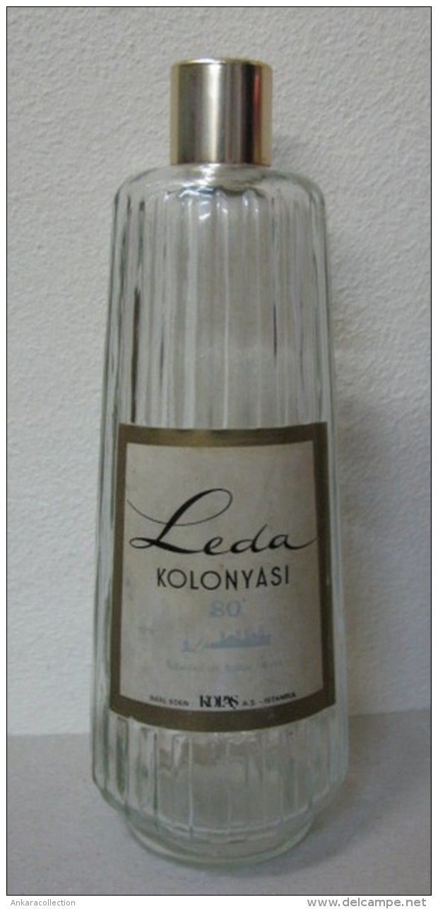 AC - LEDA COLOGNE EMPTY VINTAGE BOTTLE FROM TURKEY - Unclassified