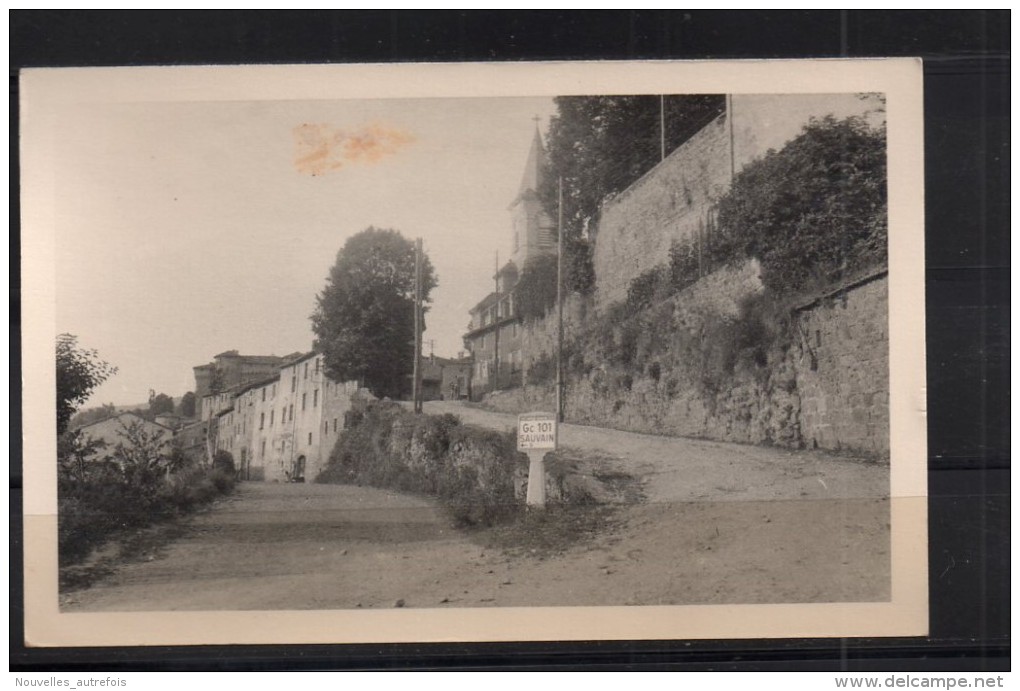 CARTE PHOTO DE CHALMAZEL -  BORNE MICHELIN ( GC101, SAUVAIN 9)- EGLISE - SCAN R/V - TBE. - Autres & Non Classés