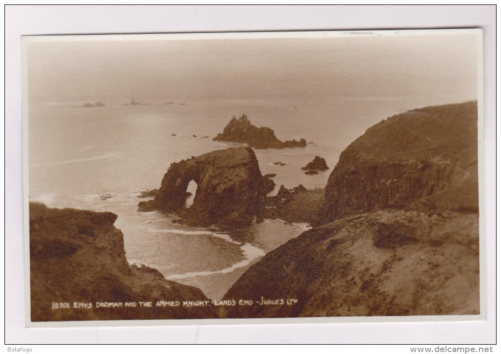 CPA PHOTO ENYS DODMAN AND THE ARMED KNIGTH, LANDS END - Land's End