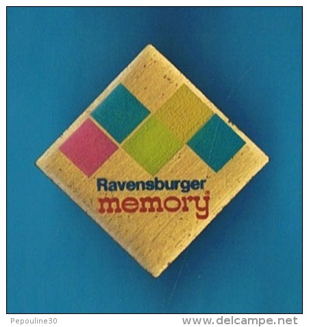 PIN´S //  ** RAVENSBURGER ** MEMORY ** JEUX ** JOUET ** - Jeux